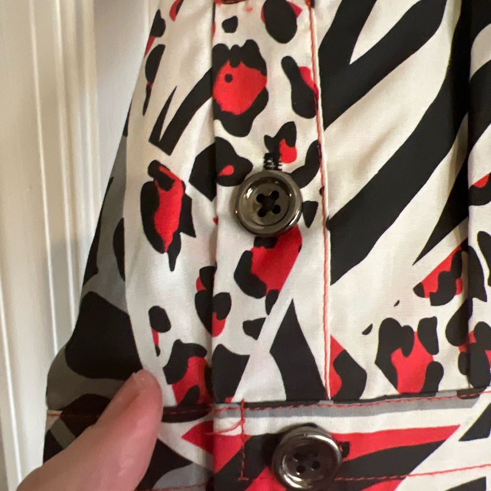 Joan Rivers Animal Print Button Down Blouse Xs - image 3